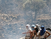 مستوطنون يعتدون بالضرب على شاب من الضفّة أثناء تواجده قرب أم الفحم