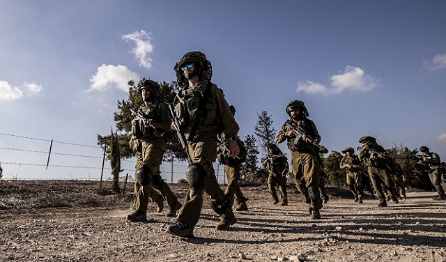 جنود احتياط إسرائيليون بغزة ينتقدون قيادة الجيش وانعدام وضوح مستقبل الحرب