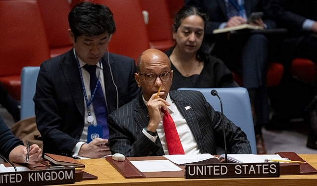 مجلس الأمن الدولي يطالب بوقف 