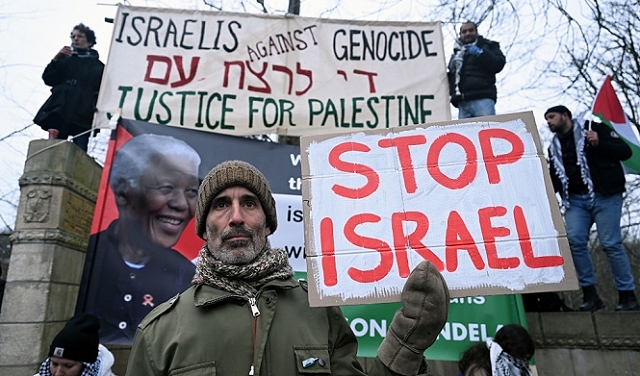 خبراء إسرائيليّون: ممثّلو جنوب إفريقيا بالعدل الدوليّة مهنيّون... اتهامهم بالنفاق يضرّ بإسرائيل