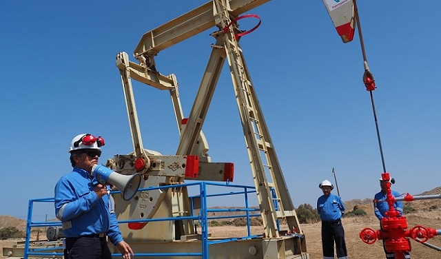 أسعار النفط تتحرك عرضيا وسط ترقب لتطورات البحر الأحمر
