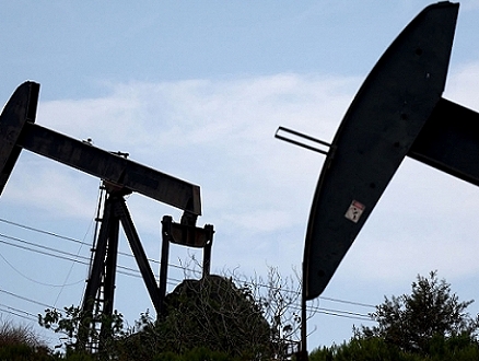 أسعار النفط ترتفع إثر بيانات أميركيّة وصينيّة محفّزة