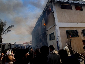 "إبادة بلد": القوات الإسرائيلية أحرقت مئات المباني ومحتوياتها بقطاع غزة