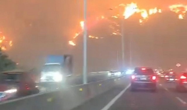 تشيلي تعلن حالة الطوارئ: الحرائق تهدد مئات المنازل