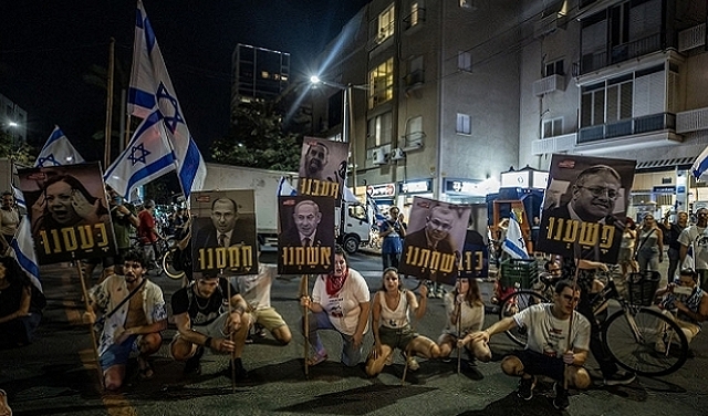 لأوّل مرّة منذ 7 أكتوبر: استئناف الاحتجاجات ضدّ حكومة نتنياهو والمطالبة بإجراء انتخابات 