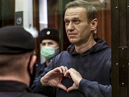 وفاة زعيم المعارضة الروسيّة أليكسي نافالني في السجن