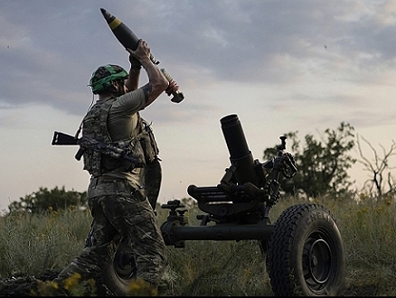 أوكرانيا تسحب قواتها من أفدييفكا وروسيا تكثّف هجماتها