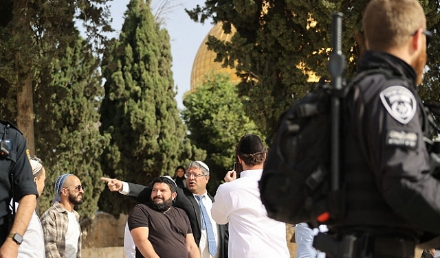 بن غفير يطالب بمنع الفلسطينيين من دخول المسجد الأقصى