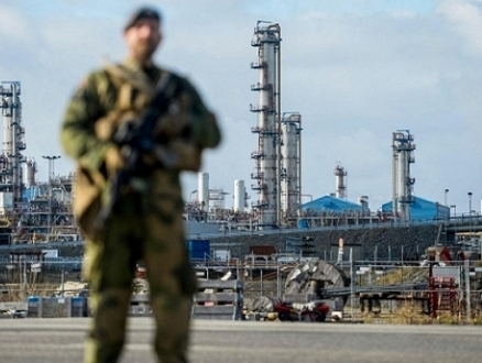 الطلب الأوروبي على الغاز بأدنى مستوى منذ عشر سنوات واستيراد غاز طبيعي مسال روسيّ 