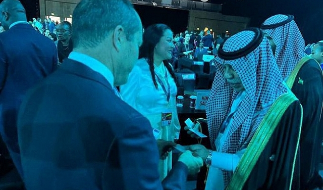 وزير الاقتصاد الإسرائيلي يلتقي وزير التجارة السعودي في أبو ظبي