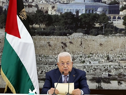 الرئيس الفلسطينيّ يعيّن محافظين جددا في الخليل ونابلس وجنين