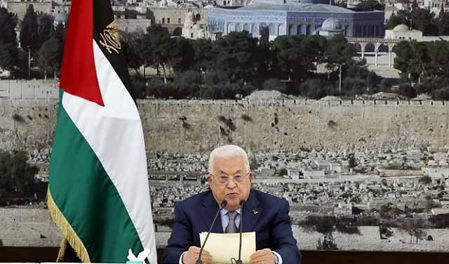 الرئيس الفلسطينيّ يعيّن محافظين جددا في الخليل ونابلس وجنين