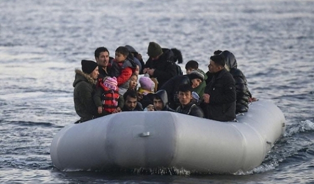 فرنسا: غرق طفلة في جنوح قارب يضمّ مهاجرين