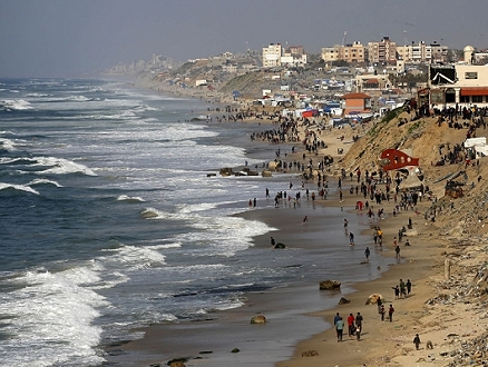 تقرير: إسرائيل ستتيح إدخال "مساعدات إماراتية" إلى غزة عن طريق البحر
