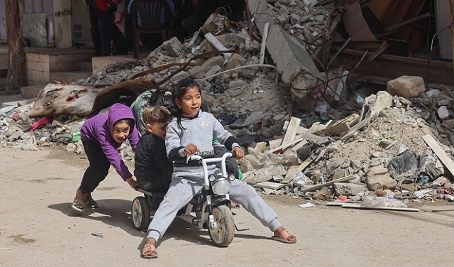 الحرب على غزة تدخل شهرها السادس: 9 مجازر ترفع حصيلة الشهداء إلى 30800