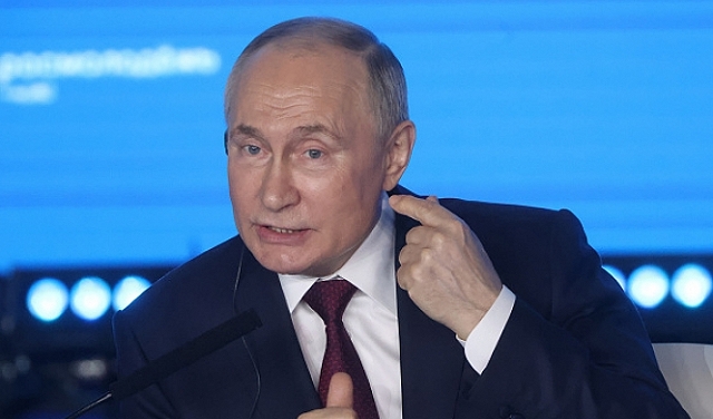 بوتين يتهم أوكرانيا بمهاجمة مناطق روسية لتقويض الانتخابات الرئاسية