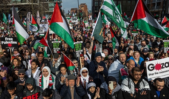 لإسكات الصوت المؤيّد لفلسطين: بريطانيا تقدّم تعريفًا جديدًا للـ