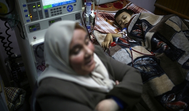 غزة: مرضى الفشل الكلوي يواجهون حكما بالموت البطيء
