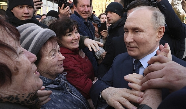 روسيا: انطلاق الانتخابات لثلاثة أيام وسط توقعات بتمديد حكم بوتين