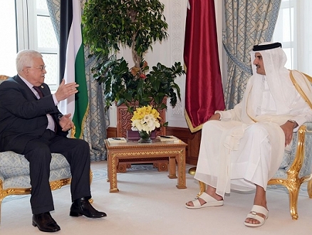 أمير قطر وعباس يبحثان العدوان الإسرائيلي المتواصل وإيصال المساعدات لغزة