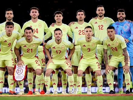 كأس أوروبا 2024: إسبانيا "مرشحة" للقب وفق مدربها لكنها "بحاجة إلى الوقت"