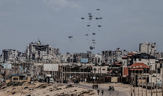 الإعلام الحكومي في غزة: 18 شهيدا بسبب الإنزال الخاطئ للمساعدات