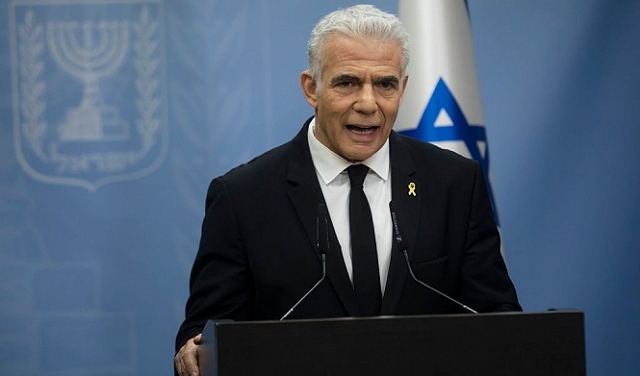 رئيس المعارضة الإسرائيلية لبيد يفوز بالانتخابات التمهيديّة لحزبه بأغلبيّة ضئيلة