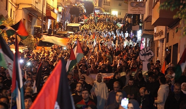 المغرب: مظاهرات حاشدة للتنديد بمجزرة مستشفى الشفاء في غزّة