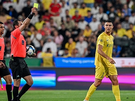 طرد كريستيانو رونالدو في "ديربي" النصر والهلال