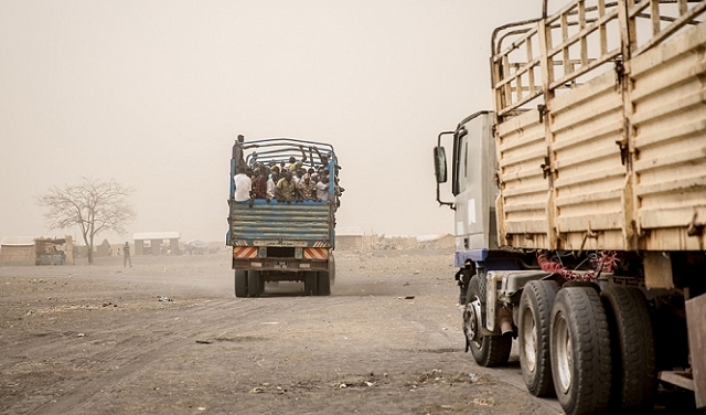 الأمم المتحدة: الآلاف ما زالوا يفرون يوميا من السودان بعد عام على اندلاع النزاع