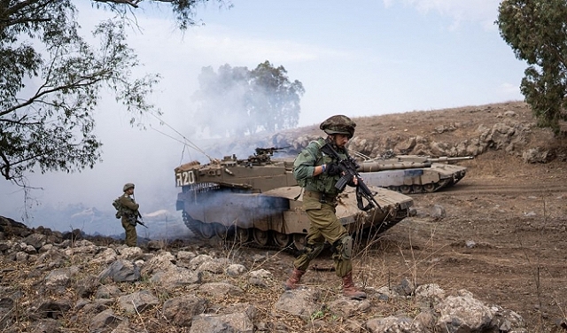 الجيش الإسرائيلي يعلن استهداف مواقع لجيش النظام في سورية