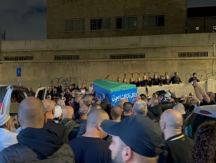 يافا: الآلاف يشيّعون يعقوب طوخي الذي قتل برصاص شرطي