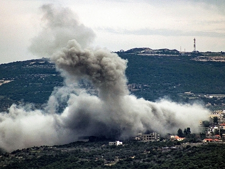 "حزب الله" يهاجم مواقع إسرائيلية في الجليل الأعلى والجولان وقصف بلدات في جنوب لبنان