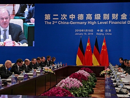 المستشار الألماني يلتقي الرئيس الصيني وأوكرانيا على طاولة البحث