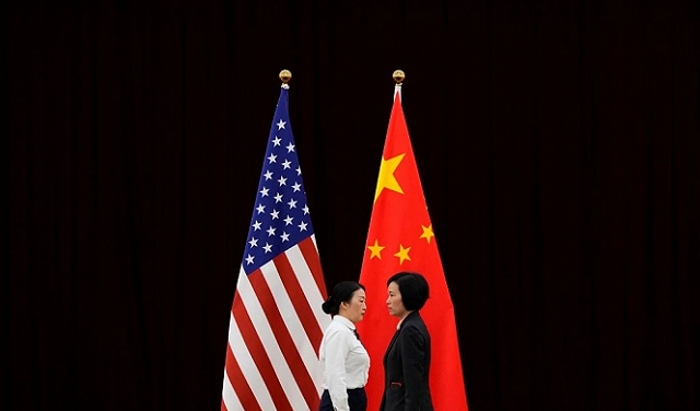 وزيرا الدفاع الأميركي والصيني يستأنفان محادثاتهما حول الأمن الإقليمي والعالمي