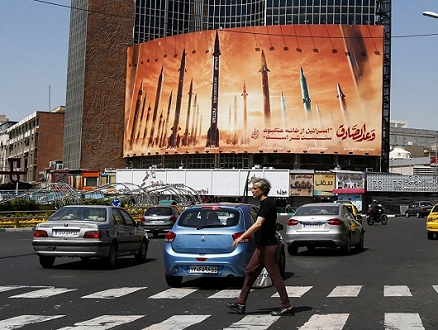 إسرائيل تهاجم أهدافا في إيران: "اعتراض مسيرات صغيرة بنجاح"