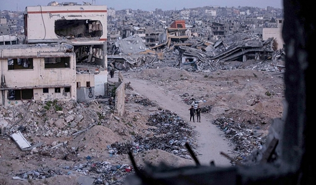 الدفاع المدني بغزة يكشف بالأرقام حجم مجازر للاحتلال بين مقابر جماعية وإخفاء 