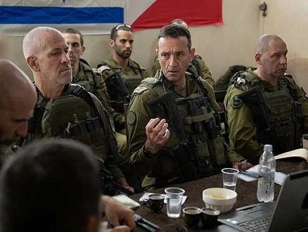 تحليلات: استقالة رئيس "أمان" بداية موجة استقالات بقيادة الجيش الإسرائيلي 