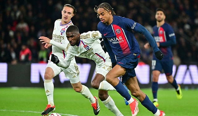باريس سان جيرمان يكتسح ليون برباعية في الدوري الفرنسي
