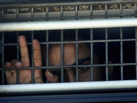 الأسرى في سجون الاحتلال يواجهون جرائم وانتهاكات ممنهجة هي الأشد والأقسى تاريخيًا