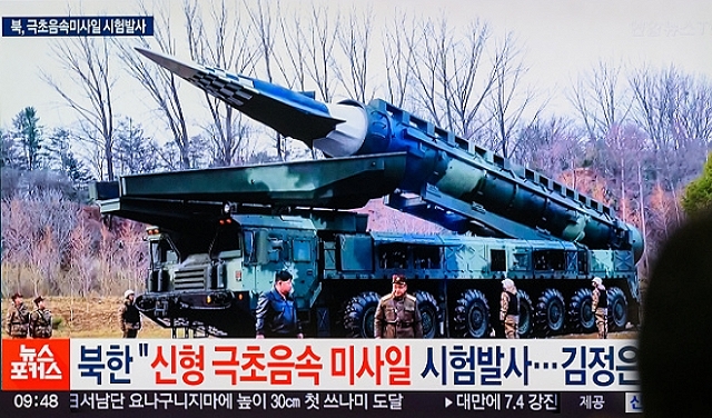 كوريا الشمالية: كيم يشرف على مناورة تحاكي هجوما نوويا مضادا