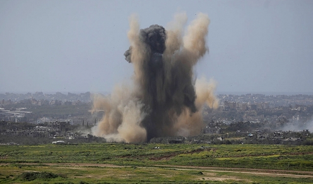 غزة: تحذيرات من القنابل غير المنفجرة.. مرور بـ