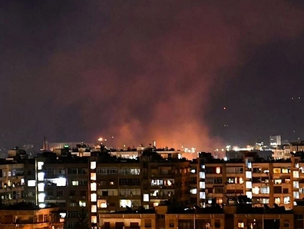 سورية: قصف إسرائيلي يستهدف مبنى في محيط دمشق وإصابة 8 عسكريين