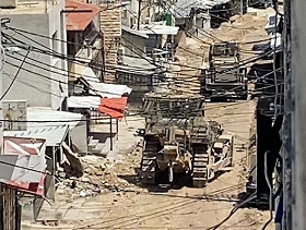 إصابة خطيرة برصاص الاحتلال مع تواصل اقتحام طولكرم ومخيمها