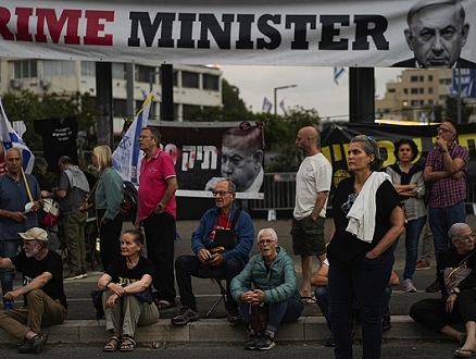 مسؤول إسرائيلي: نتنياهو لا يسمح بتقدم مفاوضات تبادل الأسرى