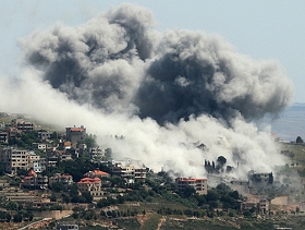 شهداء بقصف إسرائيلي لمركبة جنوبي لبنان وحزب الله يستهدف مواقع للاحتلال