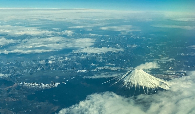 الحكومة اليابانيّة تطلق نظام حجز إلكترونيّ لزيارة بركان 