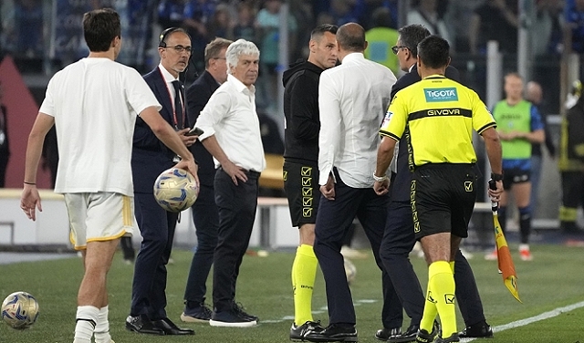 إيقاف أليغري مباراتين بسبب سلوكه تجاه الحكام في نهائي كأس إيطاليا