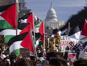 مناصرون لفلسطين يتجمعون في واشنطن لإحياء ذكرى حاضر أليم وماض أشد إيلاما