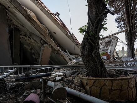 إسرائيل تهدد بتوسيع القصف على لبنان واجتياح جنوبه